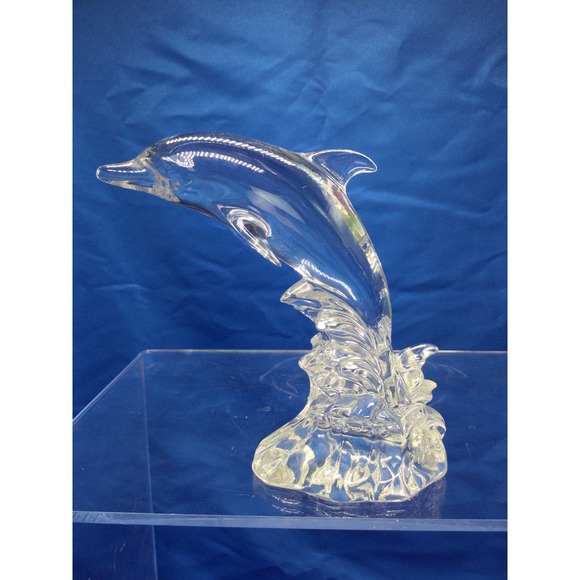 German Wonders of the Wild Lead Crystal Dolphin Figurine - Picture 1 of 6